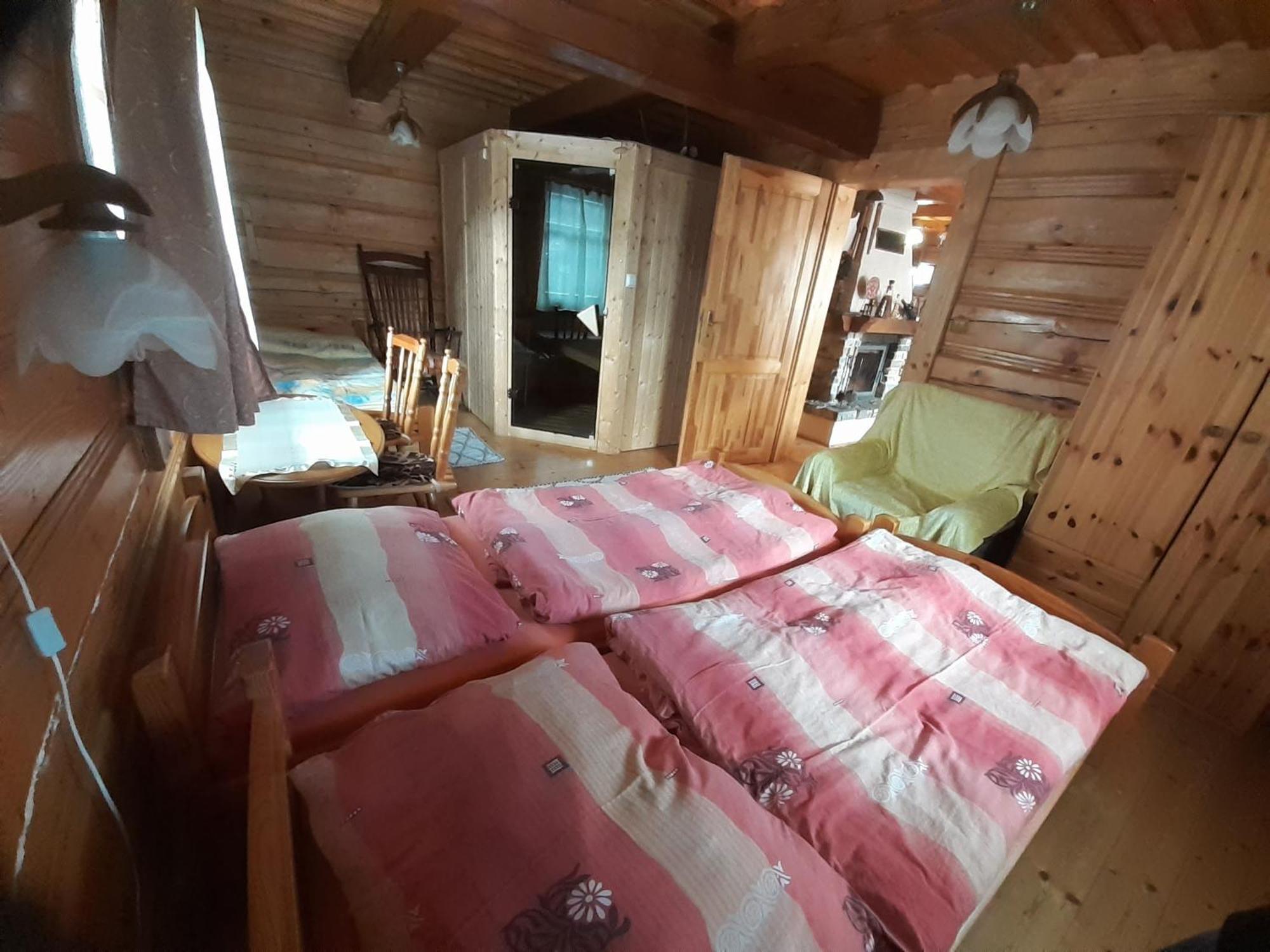 Drevenica Deni Villa Osturna Bagian luar foto