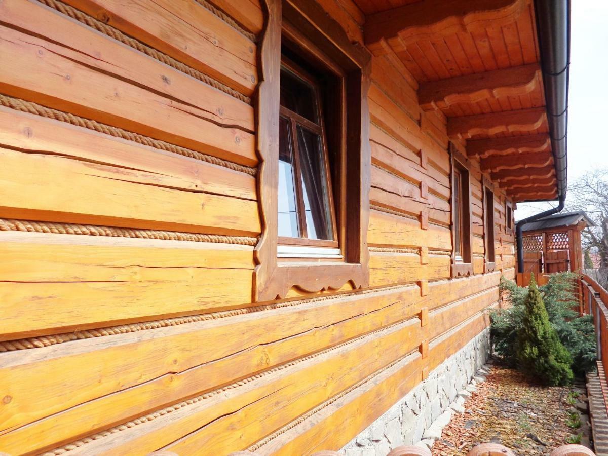 Drevenica Deni Villa Osturna Bagian luar foto