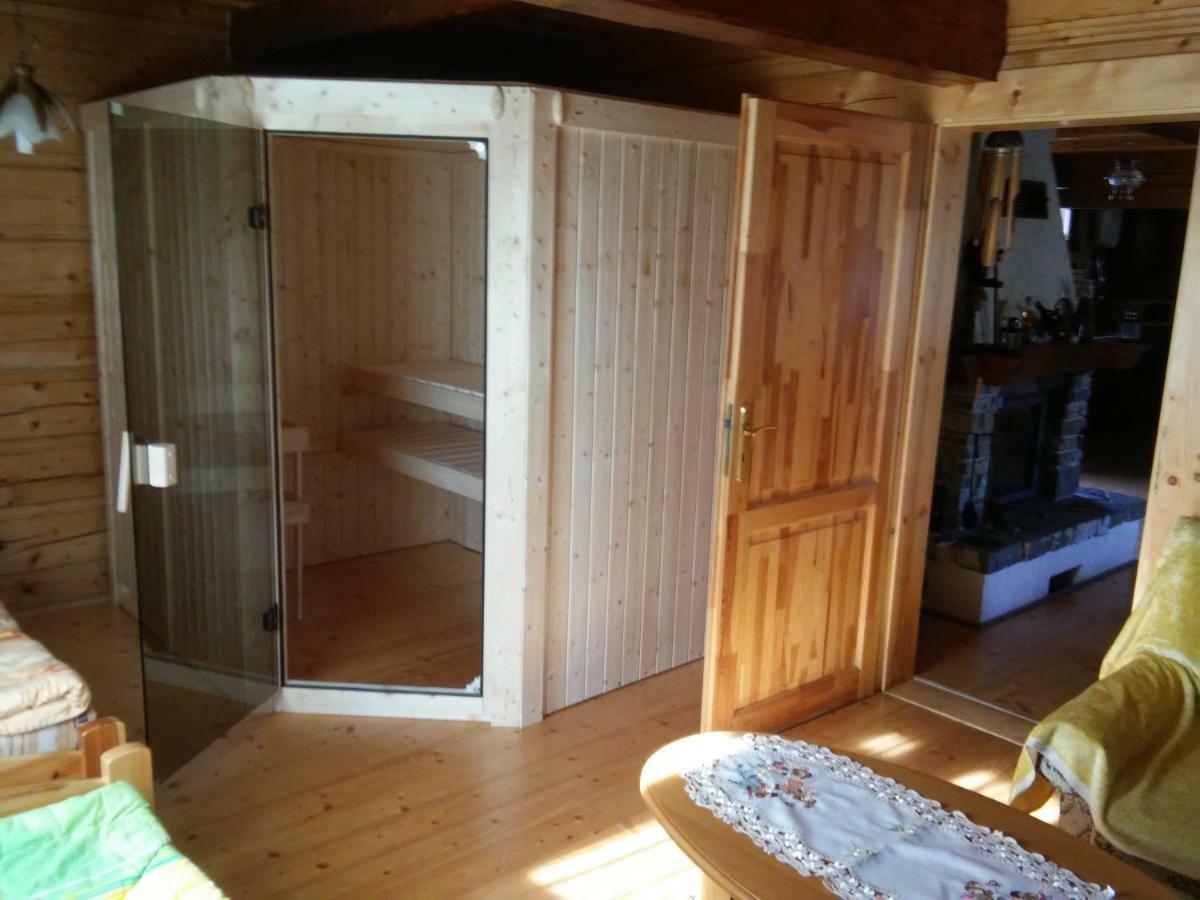 Drevenica Deni Villa Osturna Bagian luar foto